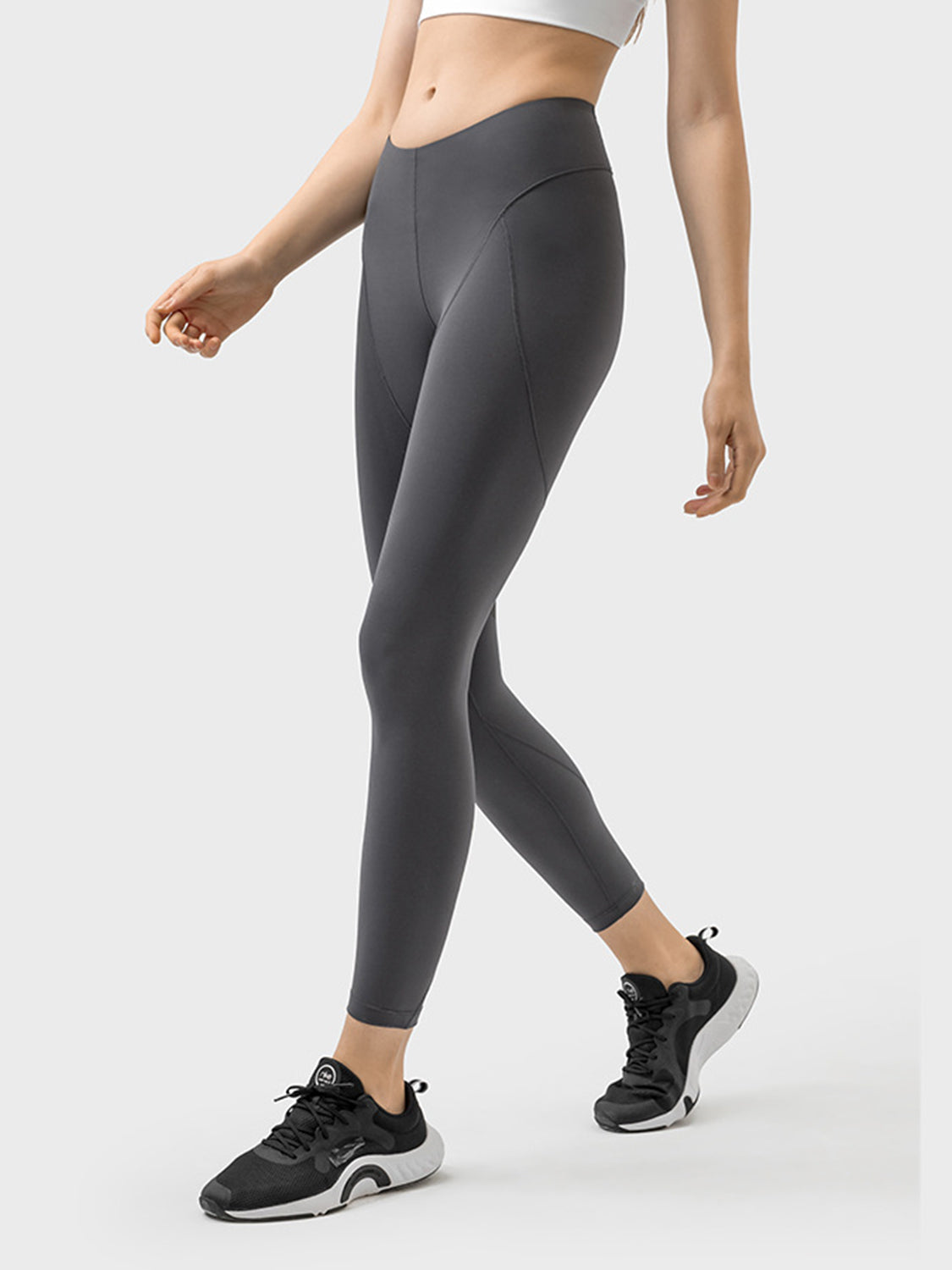 Honeybee Mumford's Mid-Rise Waist Active Pants