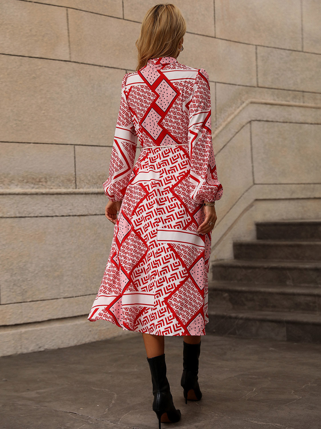 Honeybee Mumford's Printed Long Sleeve Midi Dress