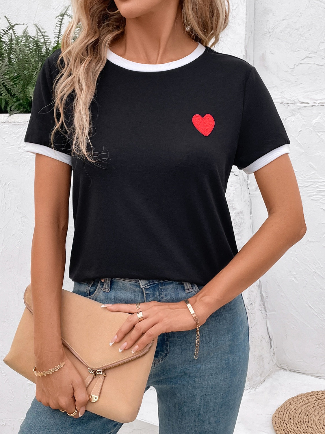 Honeybee Mumford's Heart Round Neck Short Sleeve T-Shirt