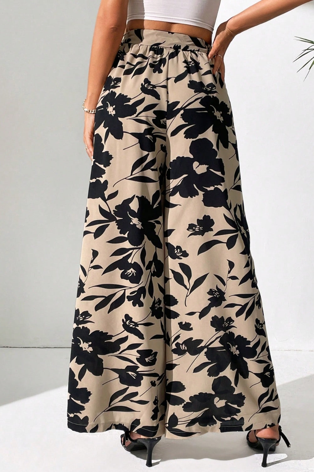 Honeybee Mumford's Printed Tied Wide Leg Pants