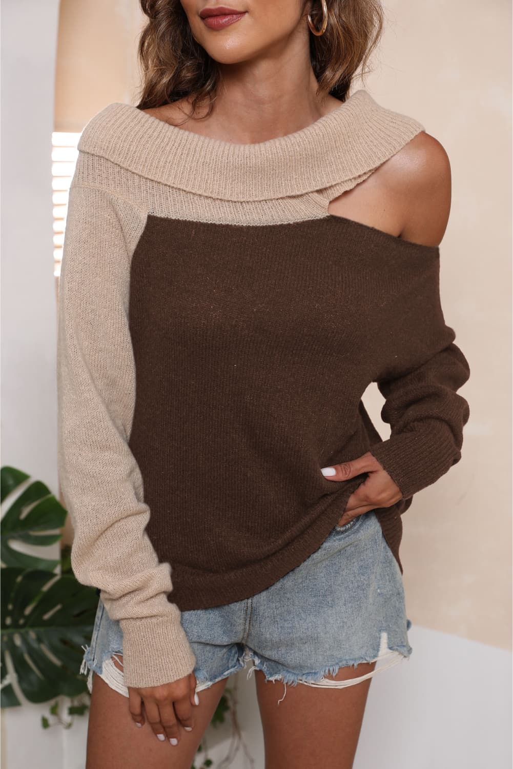 Honeybee Mumford's Asymmetrical Long Sleeve Two-Tone Cutout (Black, Orange, Dark Green, Deep Red, Mocha colors)