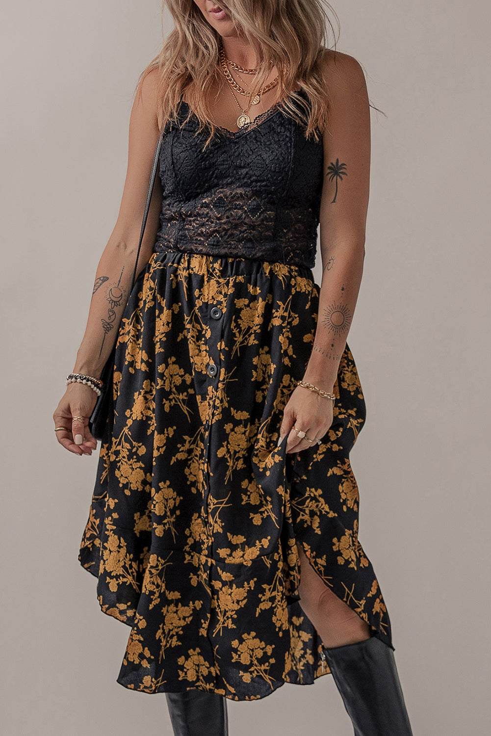 Honeybee Mumford's Black Printed Elastic Waist Button Decor Floral Ruffle Skirt