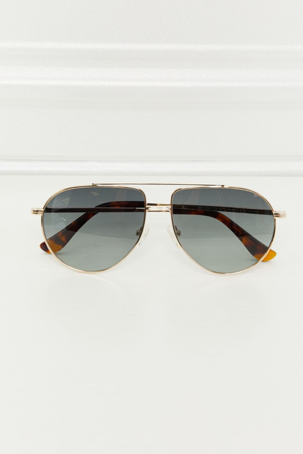 Honeybee Mumford's TAC Polarization Lens Aviator Sunglasses