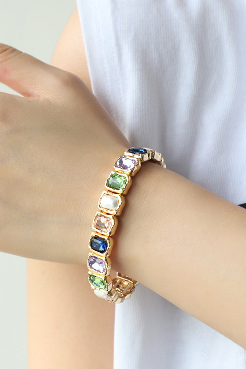 honeybee Mumford's Glass Stone Alloy Bracelet