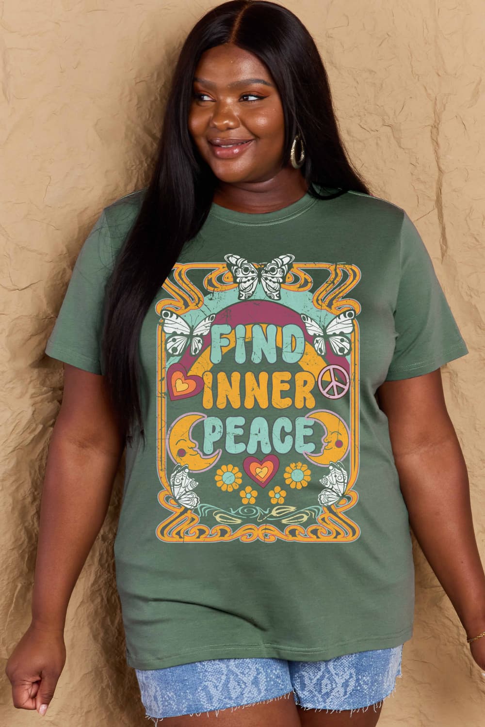 Honeybee Mumford's Simply Love Full Size FIND INNER PEACE Graphic Cotton T-Shirt