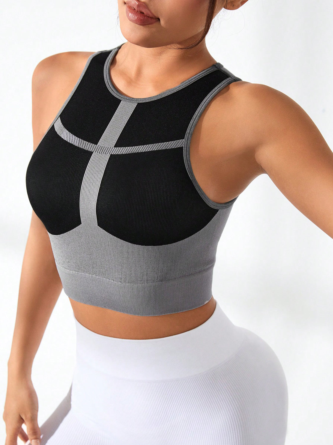 Honeybee Mumford's Color Block Round Neck Active Tank