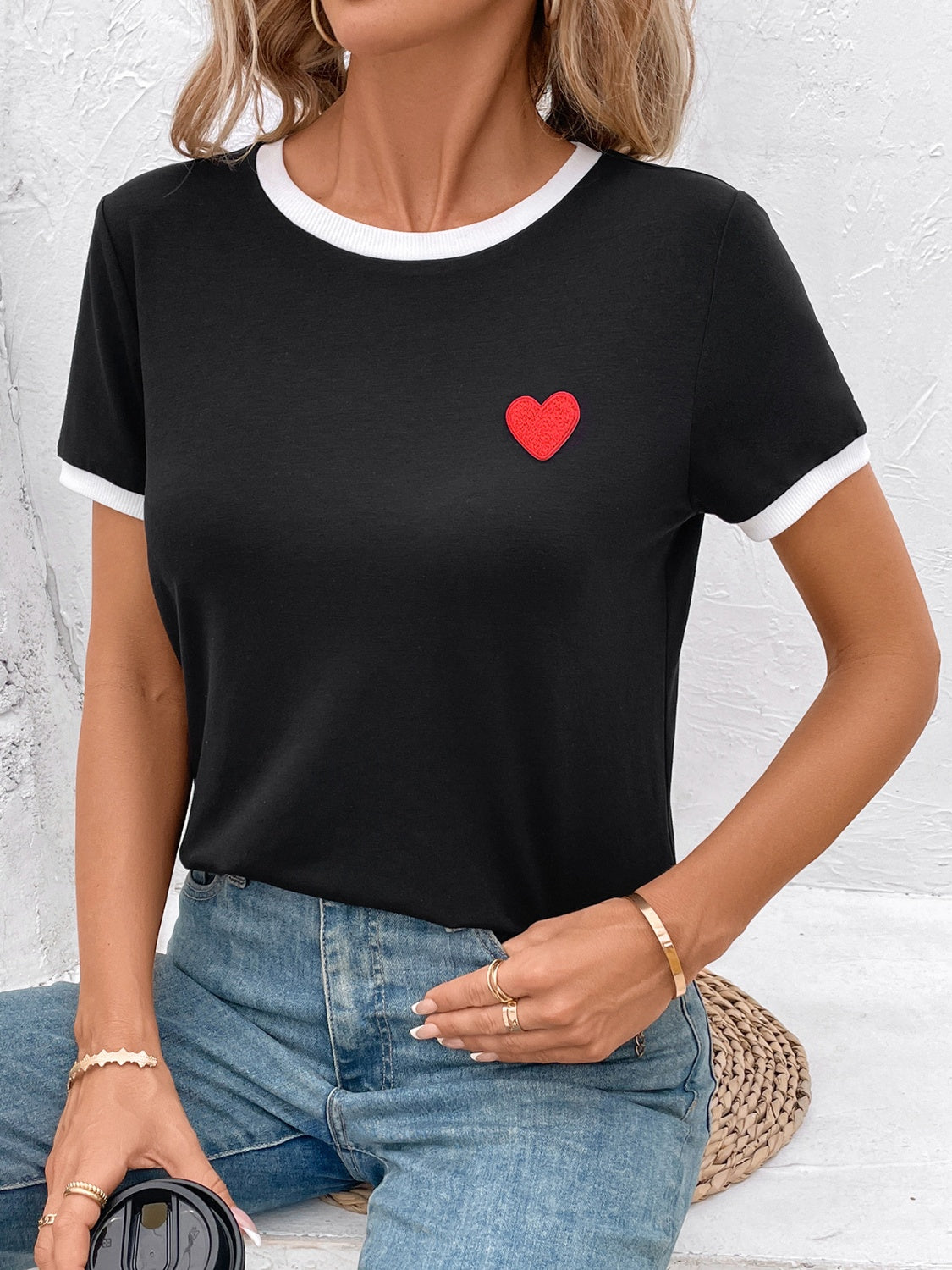 Honeybee Mumford's Heart Round Neck Short Sleeve T-Shirt