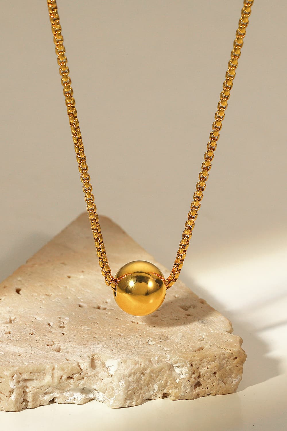 Honeybee Mumford's 18K Gold-Plated Round Shape Pendant Necklace