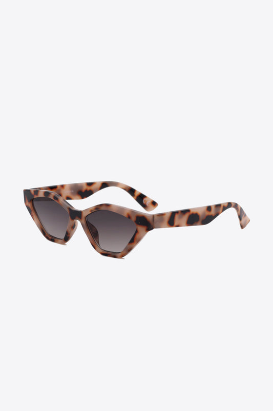 Honeybee Mumford's Cat Eye Sunglasses