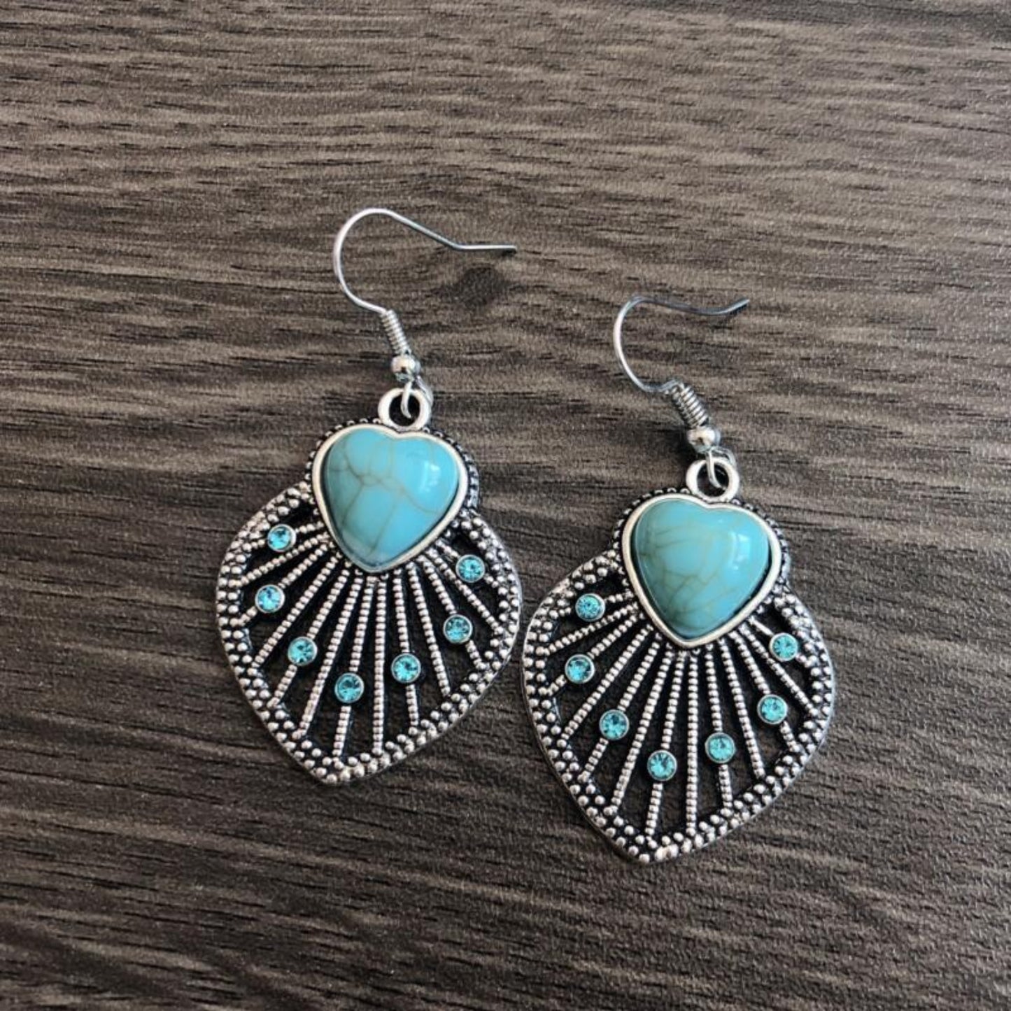 honeybee Mumford's Turquoise Rhinestone Heart and Leaf Shape Earrings