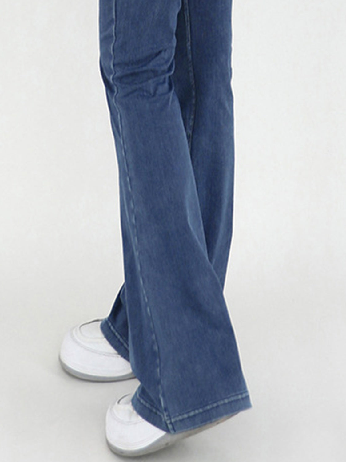 Honeybee Mumford's Wide Waistband Bootcut Jeans with Pockets