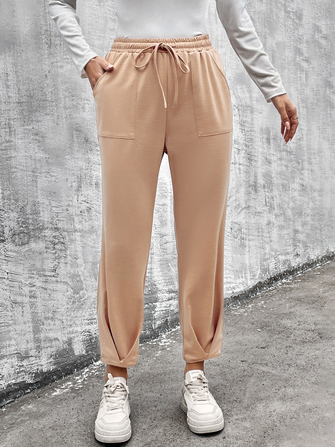 Honeybee Mumford's Drawstring Straight Pants with Pockets