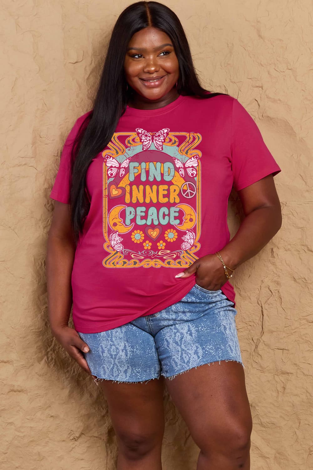 Honeybee Mumford's Simply Love Full Size FIND INNER PEACE Graphic Cotton T-Shirt