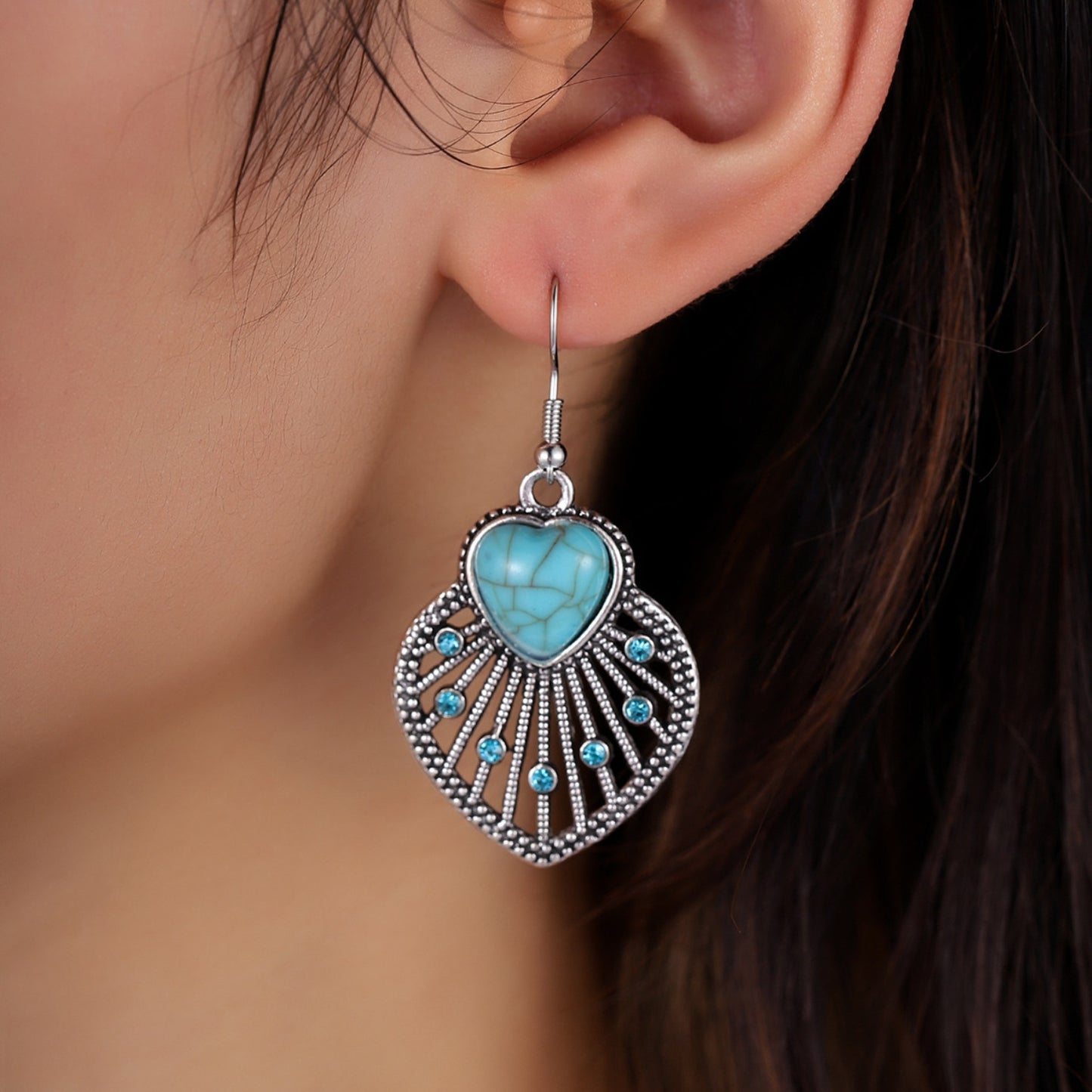 honeybee Mumford's Turquoise Rhinestone Heart and Leaf Shape Earrings