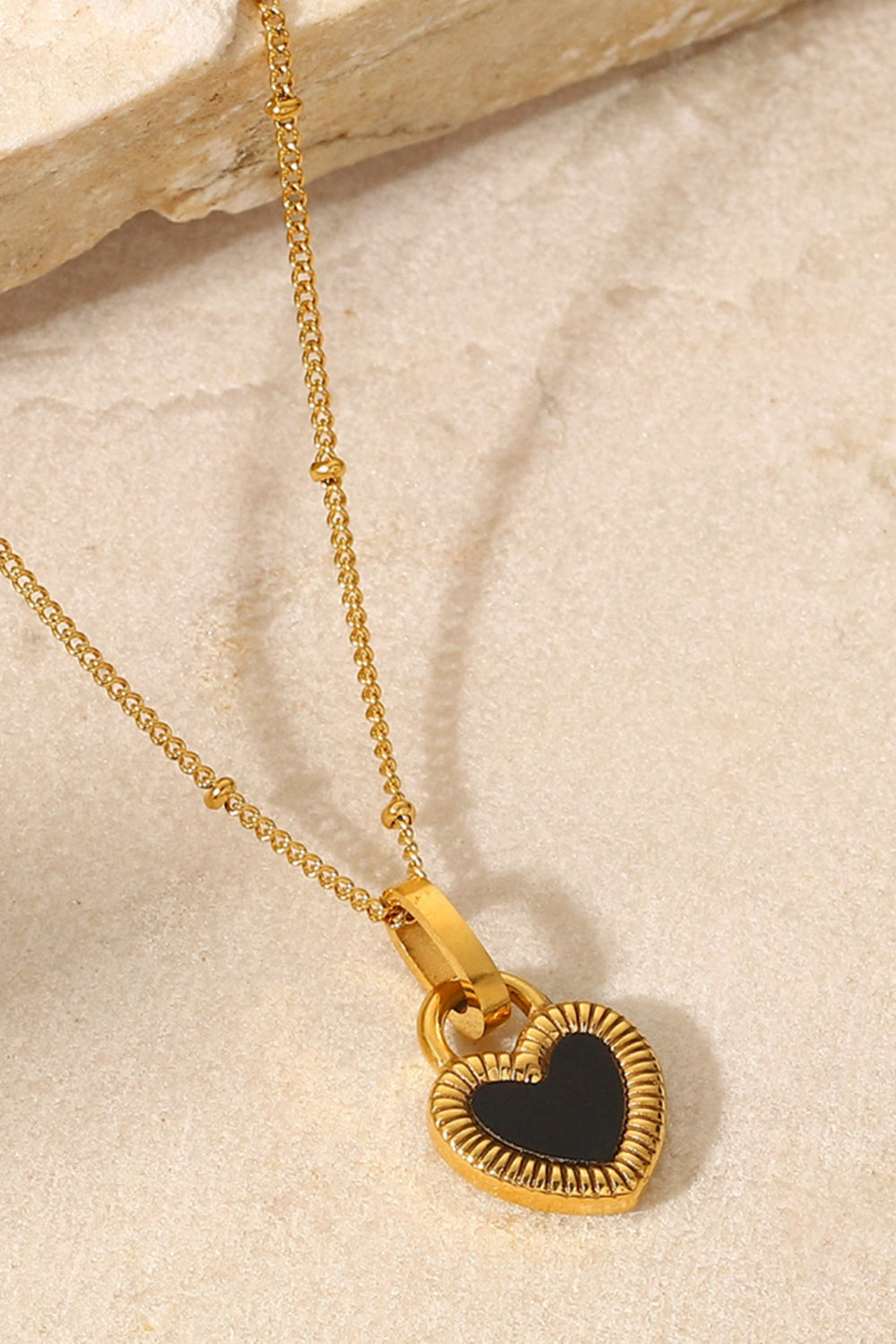 Honeybee Mumford's Contrast Heart Pendant Necklace