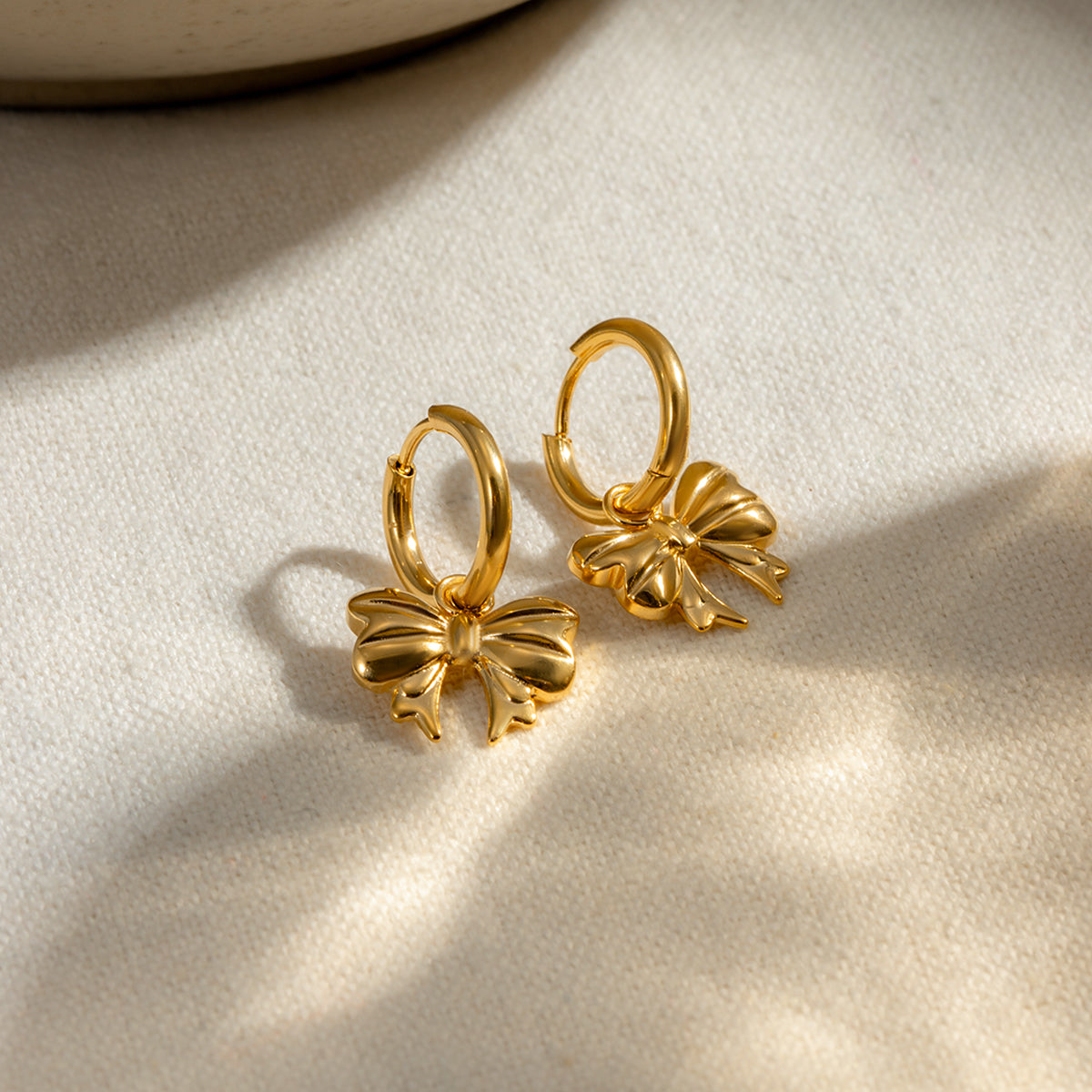 honeybee Mumford's Gold-Plated Bow Earrings