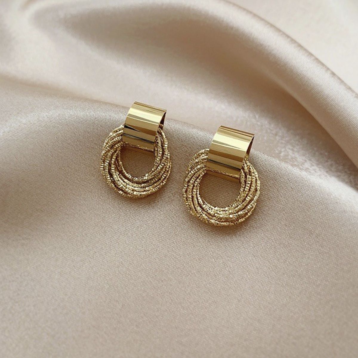 honeybee Mumford's Alloy Gold-Plated Drop Earrings