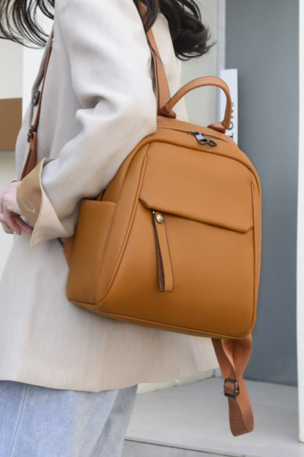 honeybee Mumford's Medium Leather Backpack