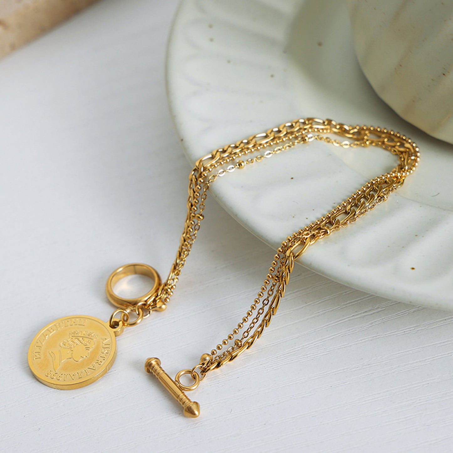 honeybee Mumford's Coin Pendant Toggle clasp 18K Gold-Plated Bracelet