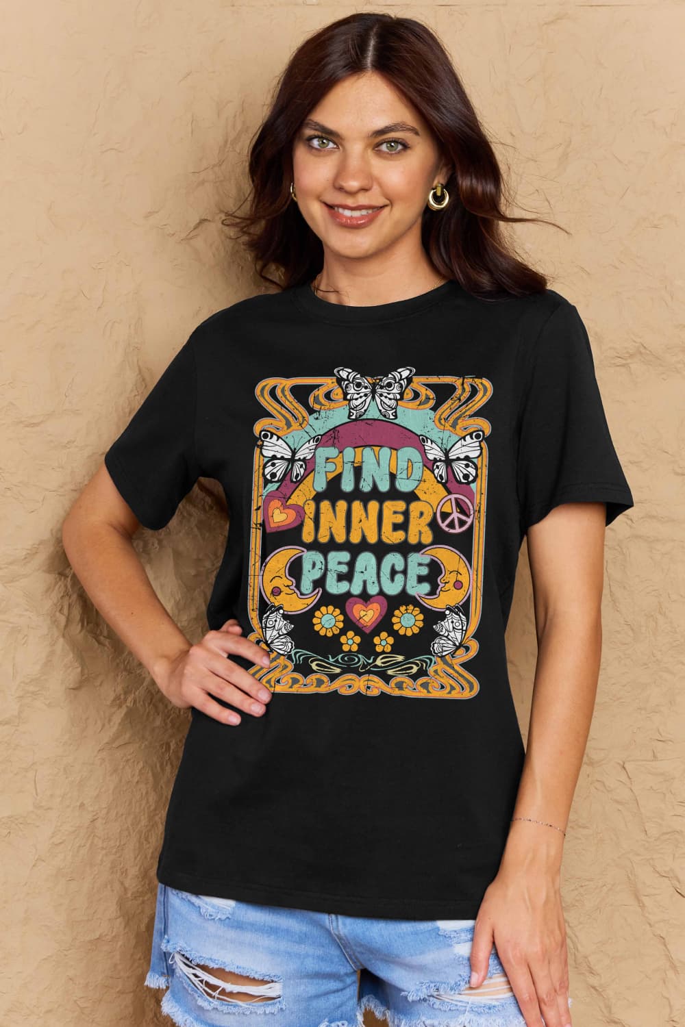 Honeybee Mumford's Simply Love Full Size FIND INNER PEACE Graphic Cotton T-Shirt