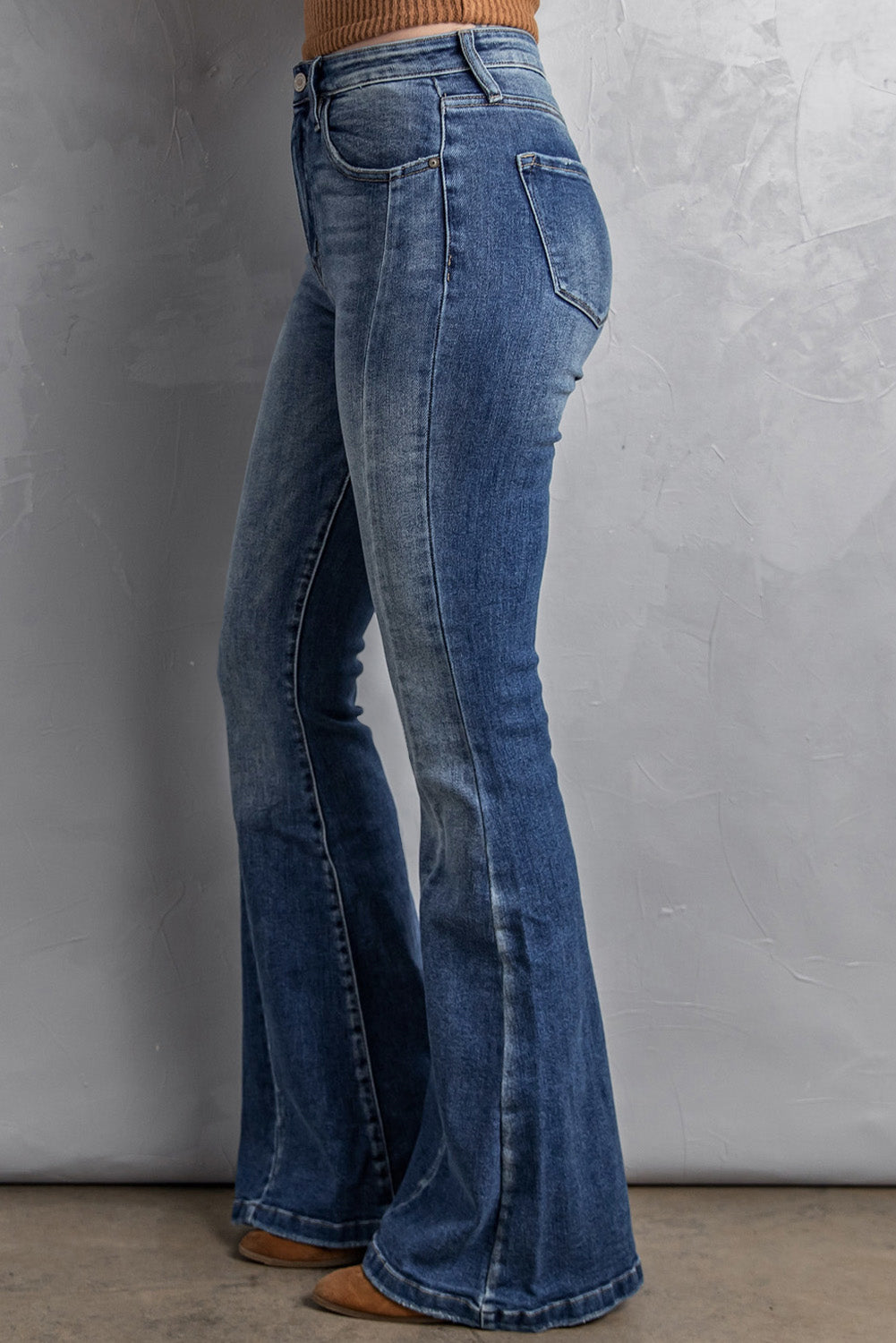 Honeybee Mumford's High Waist Flare Jeans with Pockets