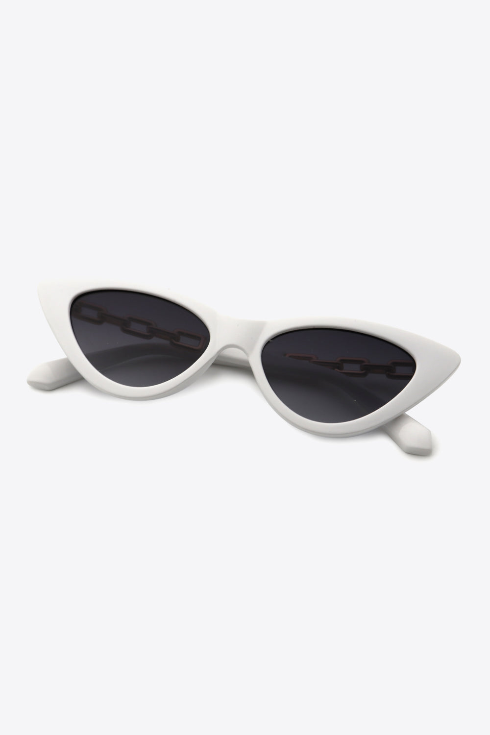 Honeybee Mumford's Chain Detail Cat-Eye Sunglasses