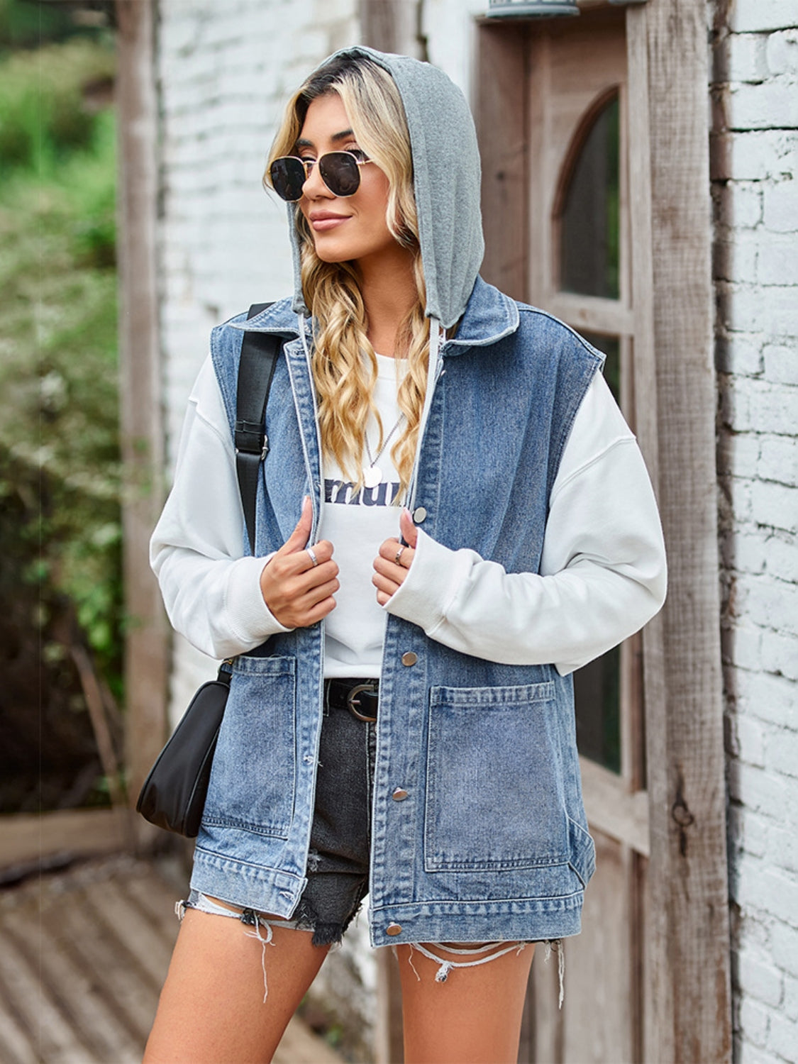 Honeybee Mumford's Button Up Sleeveless Denim Jacket with Pockets