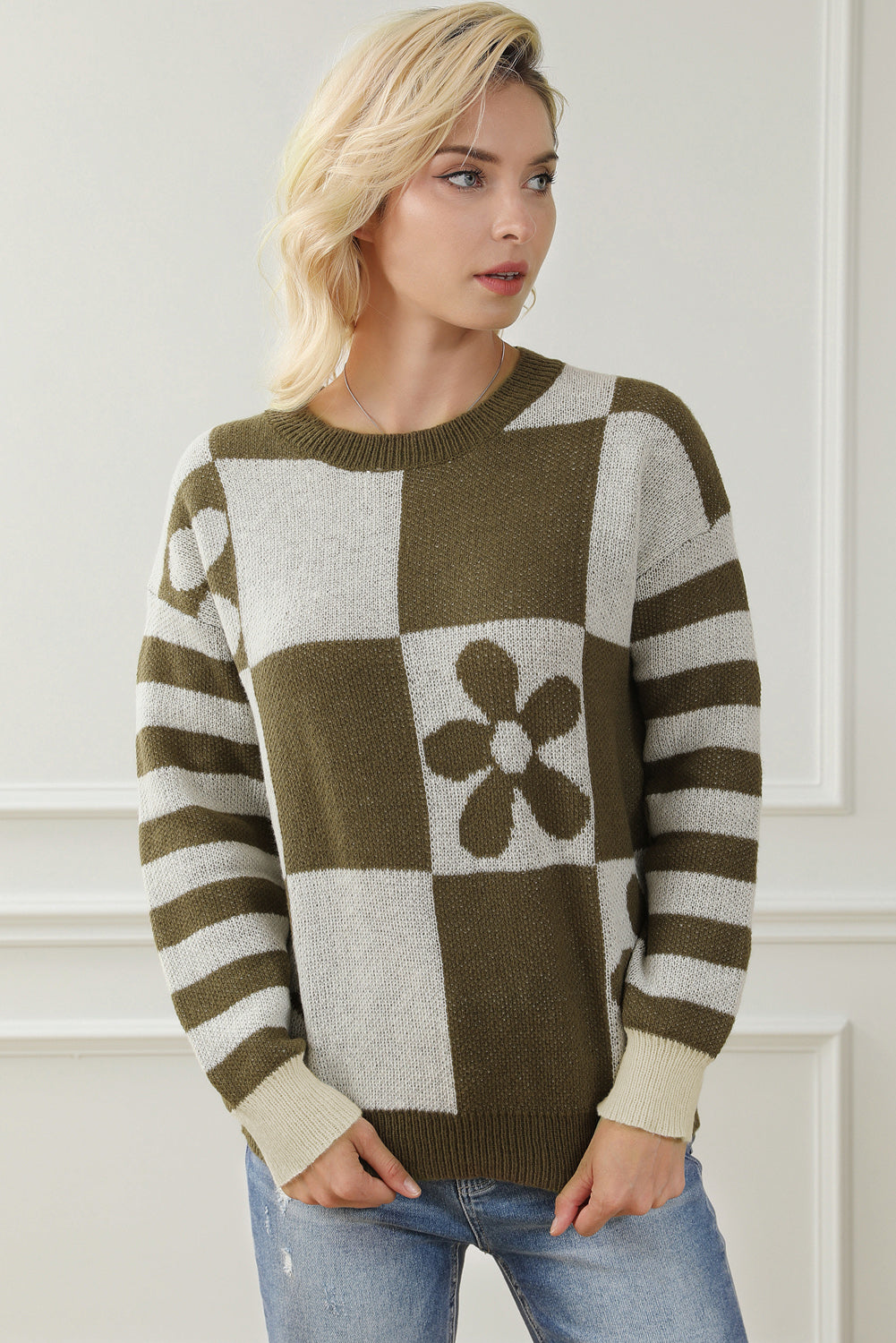 Honeybee Mumford's Contrast Round Neck Long Sleeve Sweater