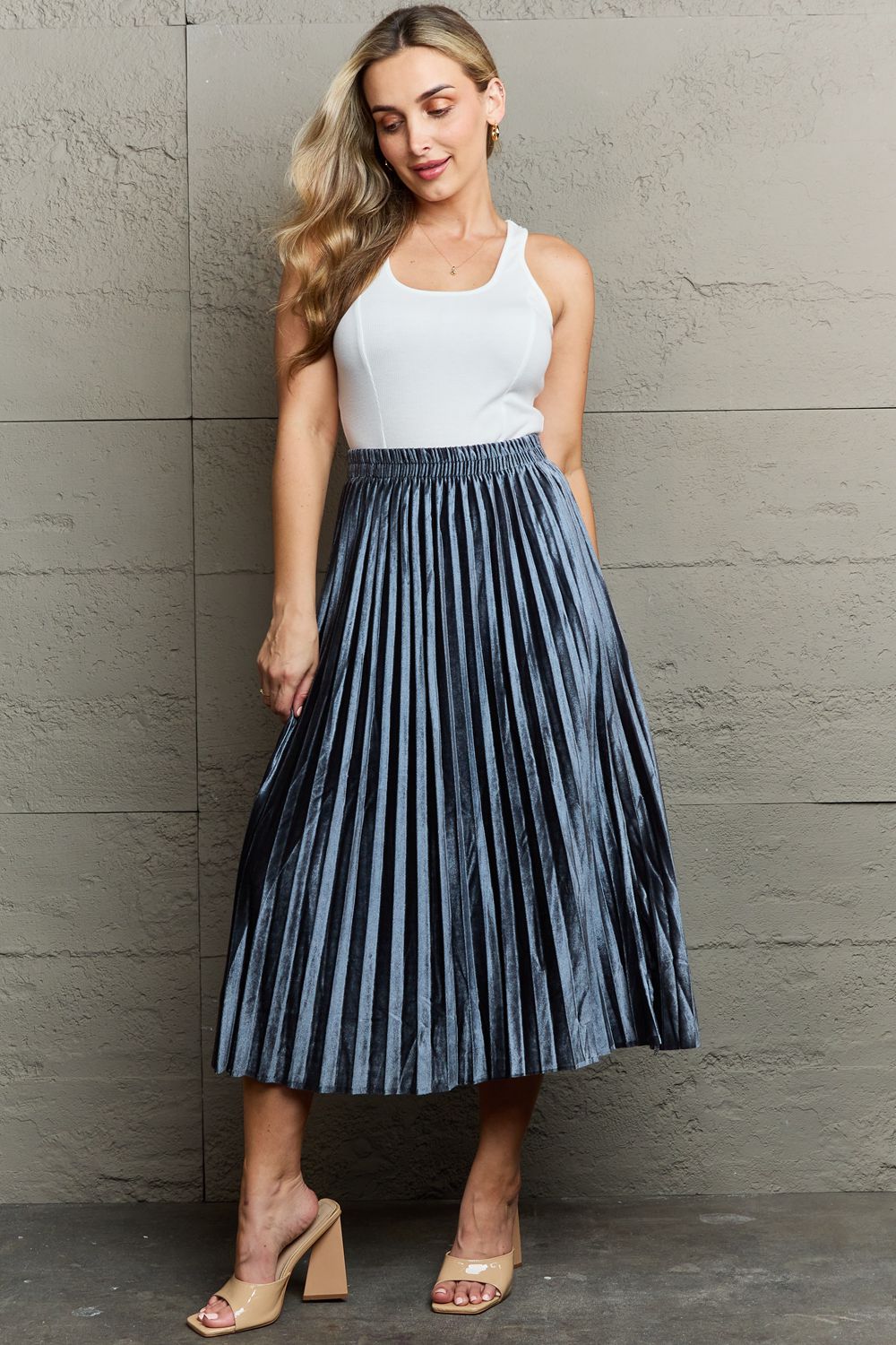 Honeybee Mumford's Accordion Pleated Flowy Midi Skirt