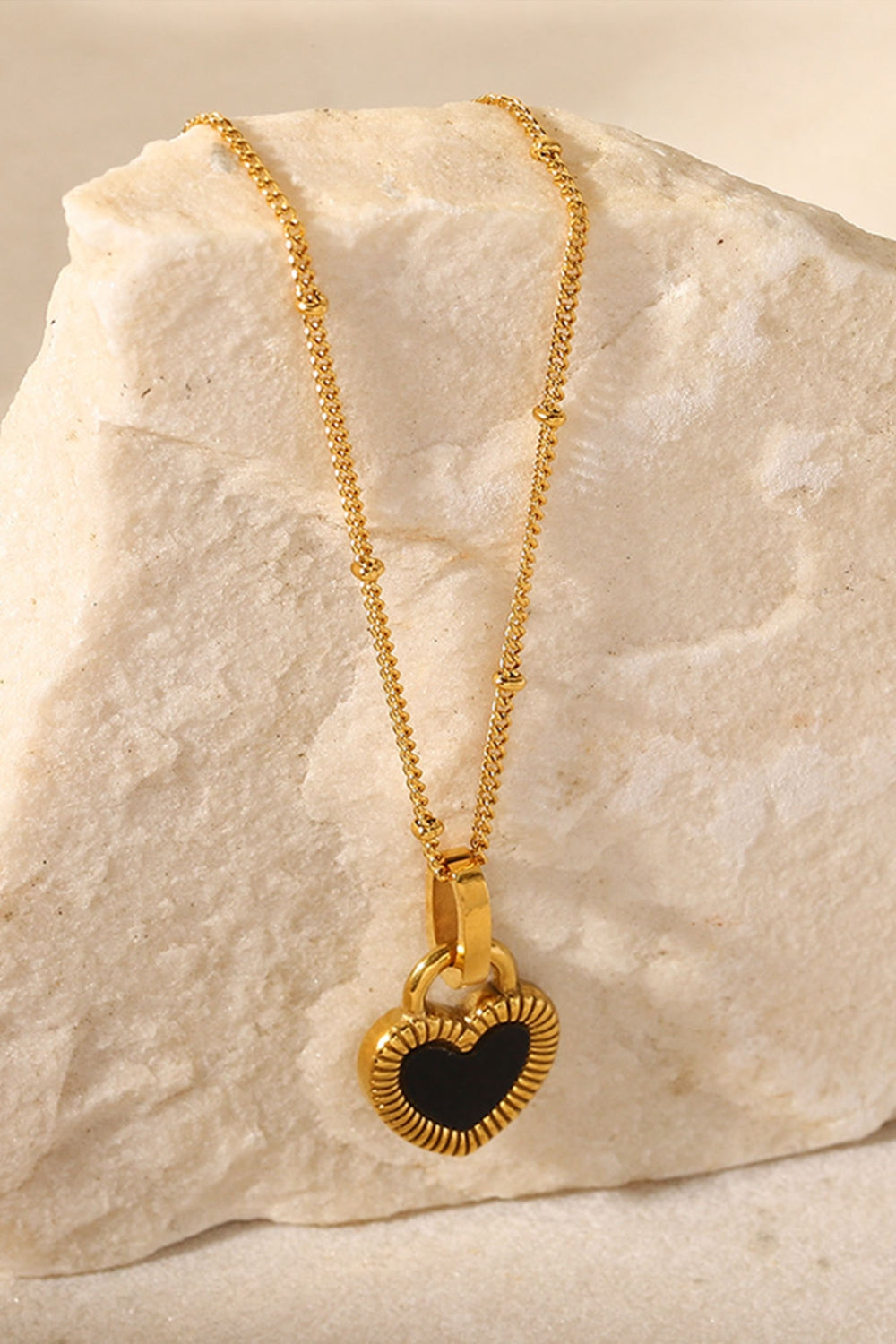 Honeybee Mumford's Contrast Heart Pendant Necklace