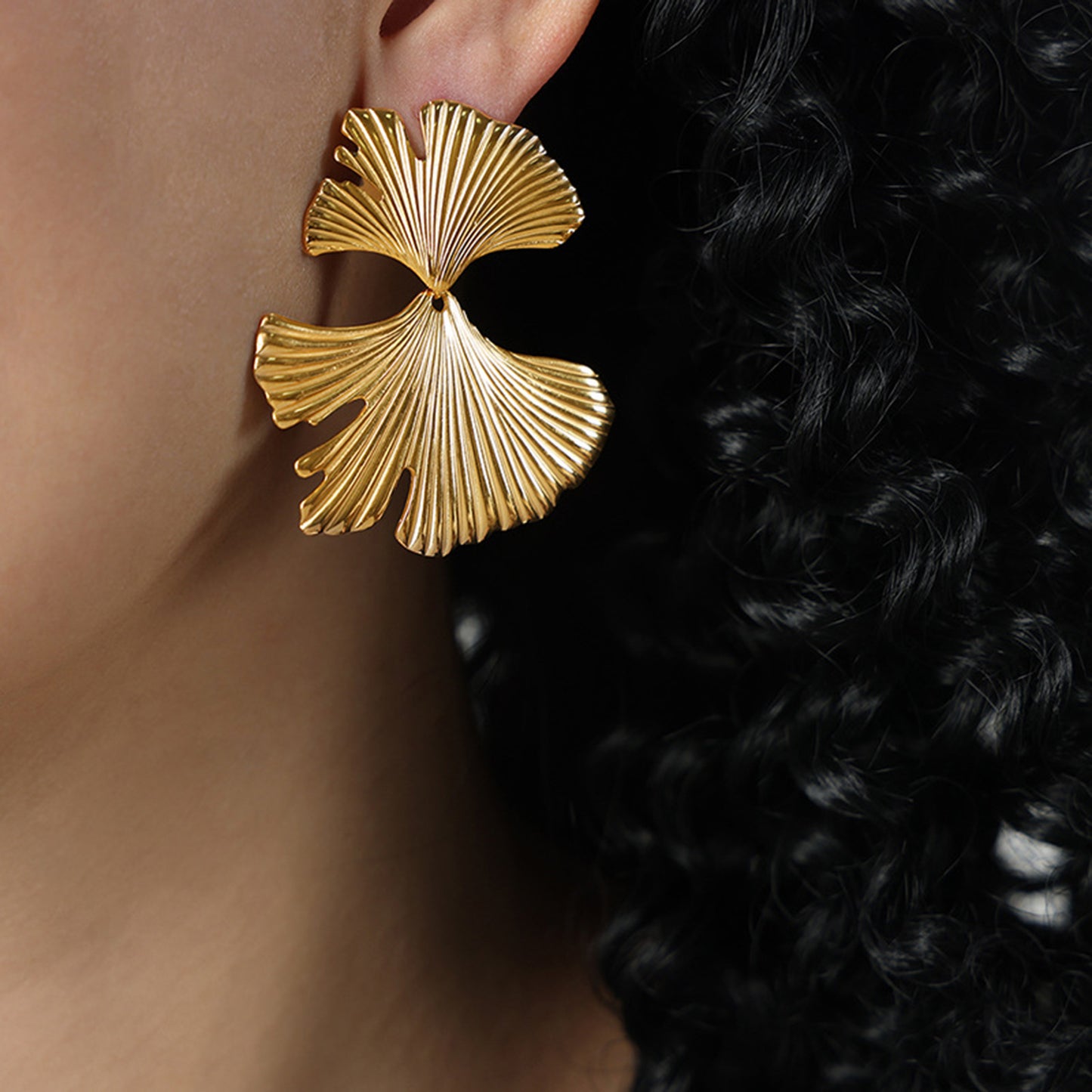 honeybee Mumford's Ginkgo Biloba Design Stud Earrings