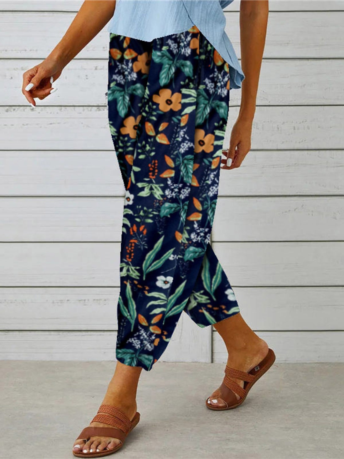 Honeybee Mumford's Printed Tied Cropped Pants