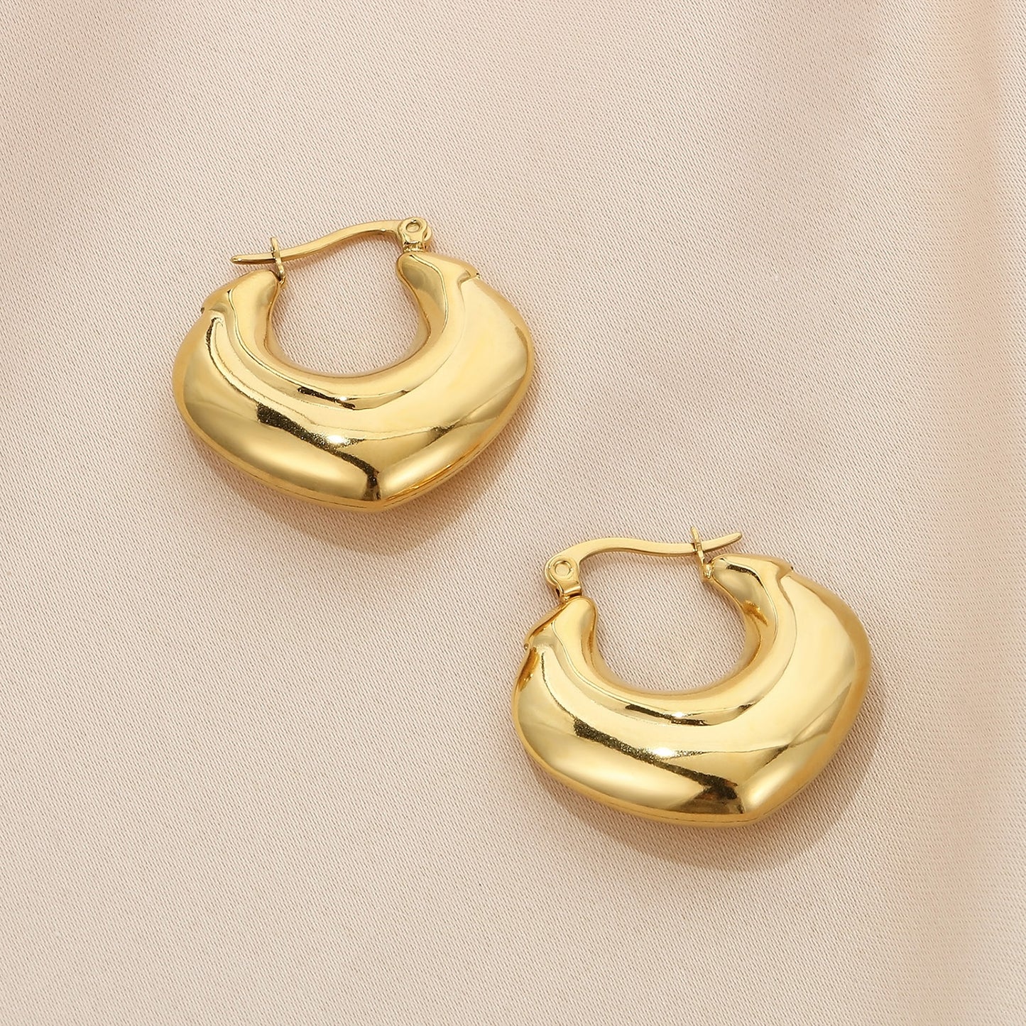 honeybee Mumford's Hinged Hoop Earrings