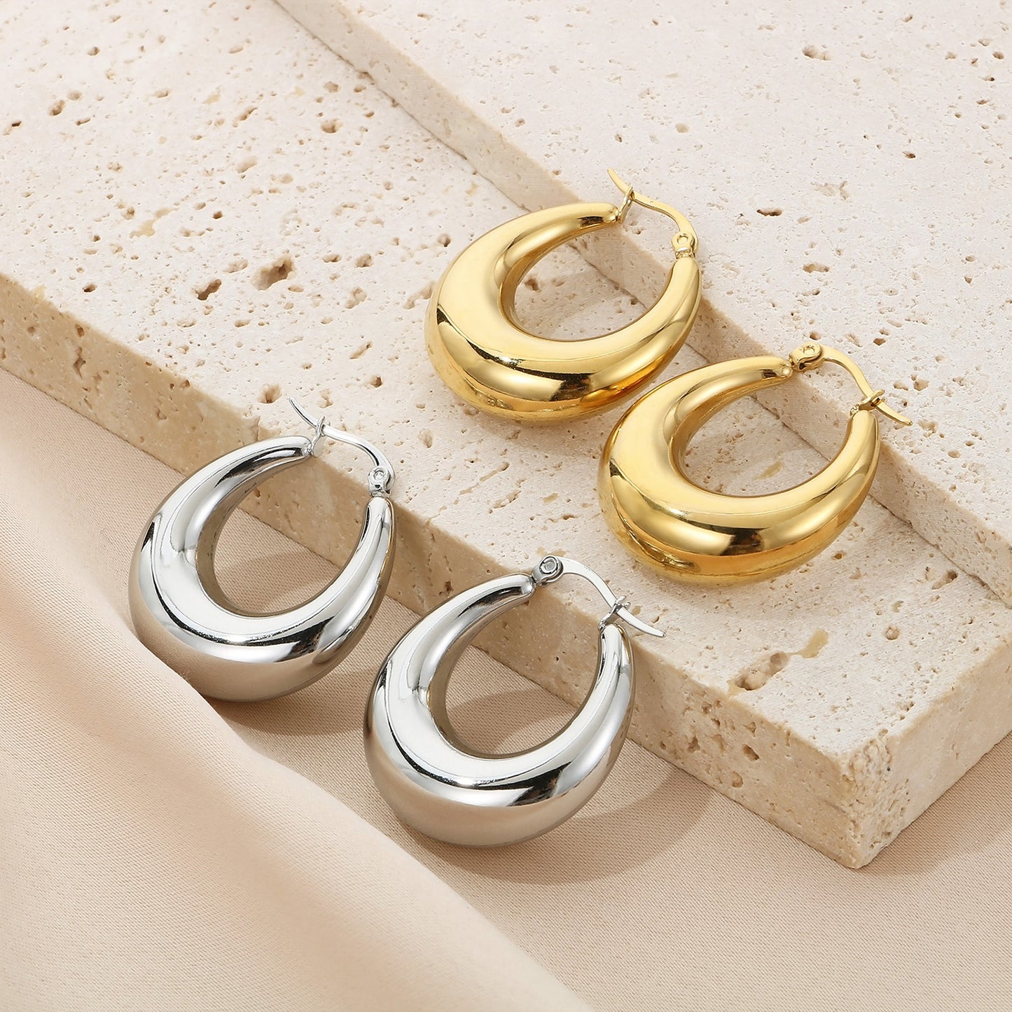 honeybee Mumford's Hinged Hoop Earrings