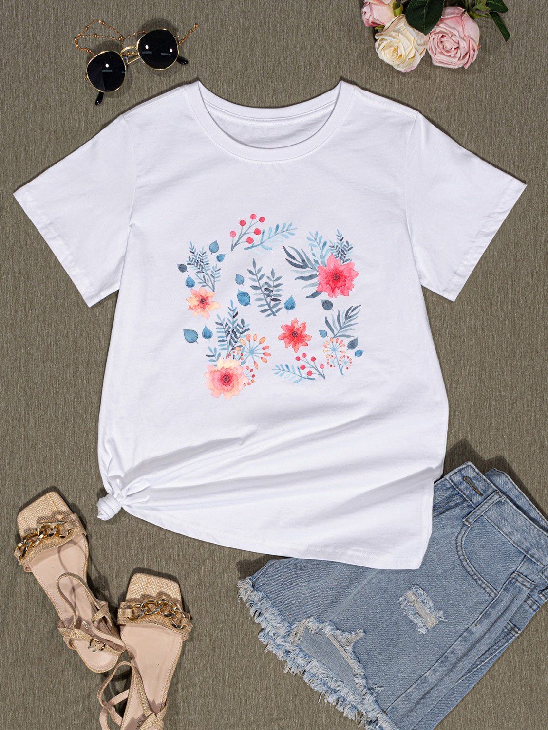 Honeybee Mumford's Flower Round Neck Short Sleeve T-Shirt