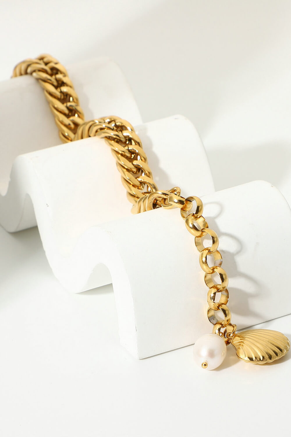 honeybee Mumford's 18K Gold-Plated Curb Chain Bracelet