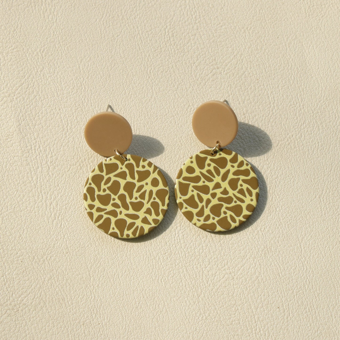 honeybee Mumford's Contrast Geometric Acrylic Earrings