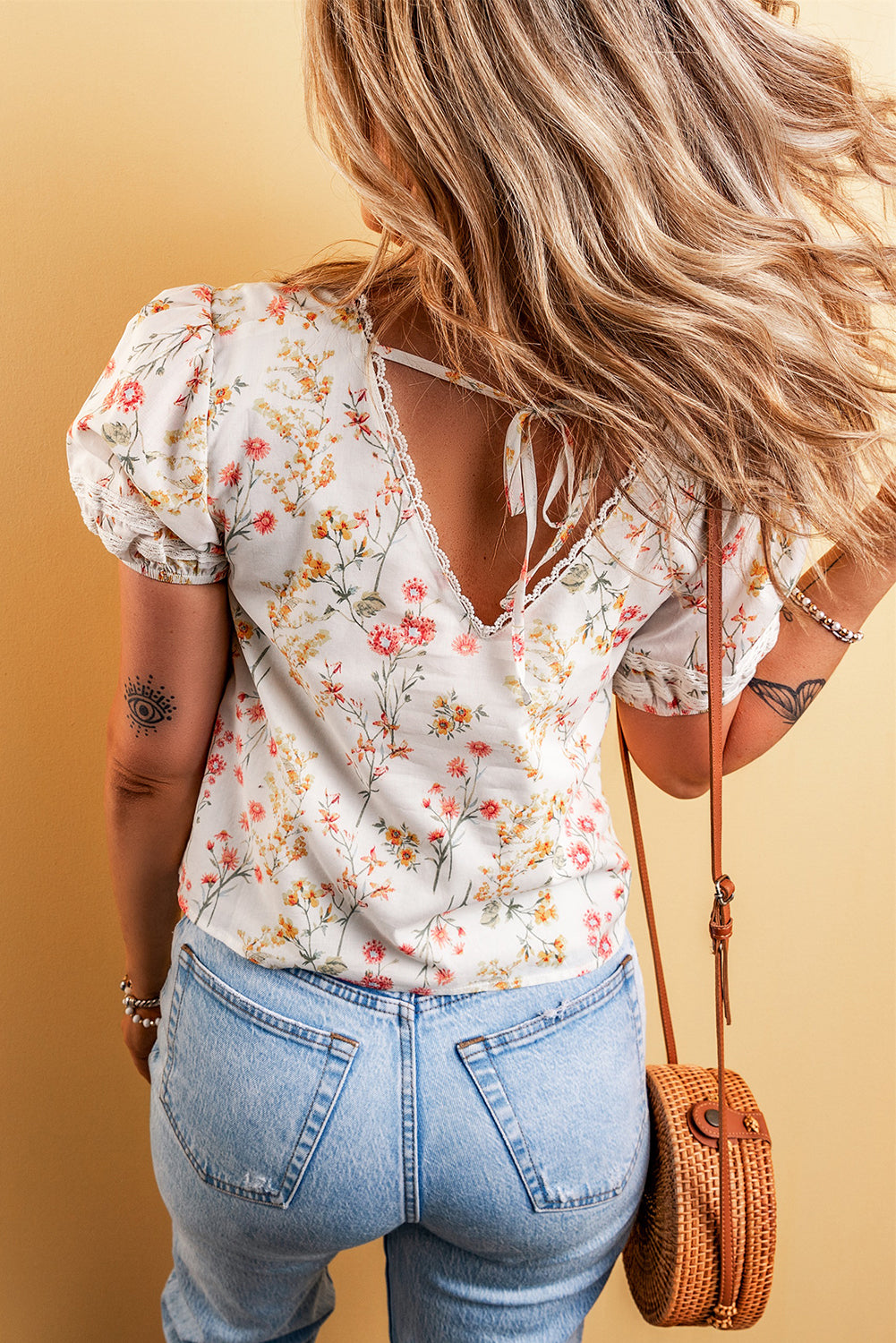 honeybee Mumford's Beige Boho Floral Lace Trim Short Sleeve Blouse