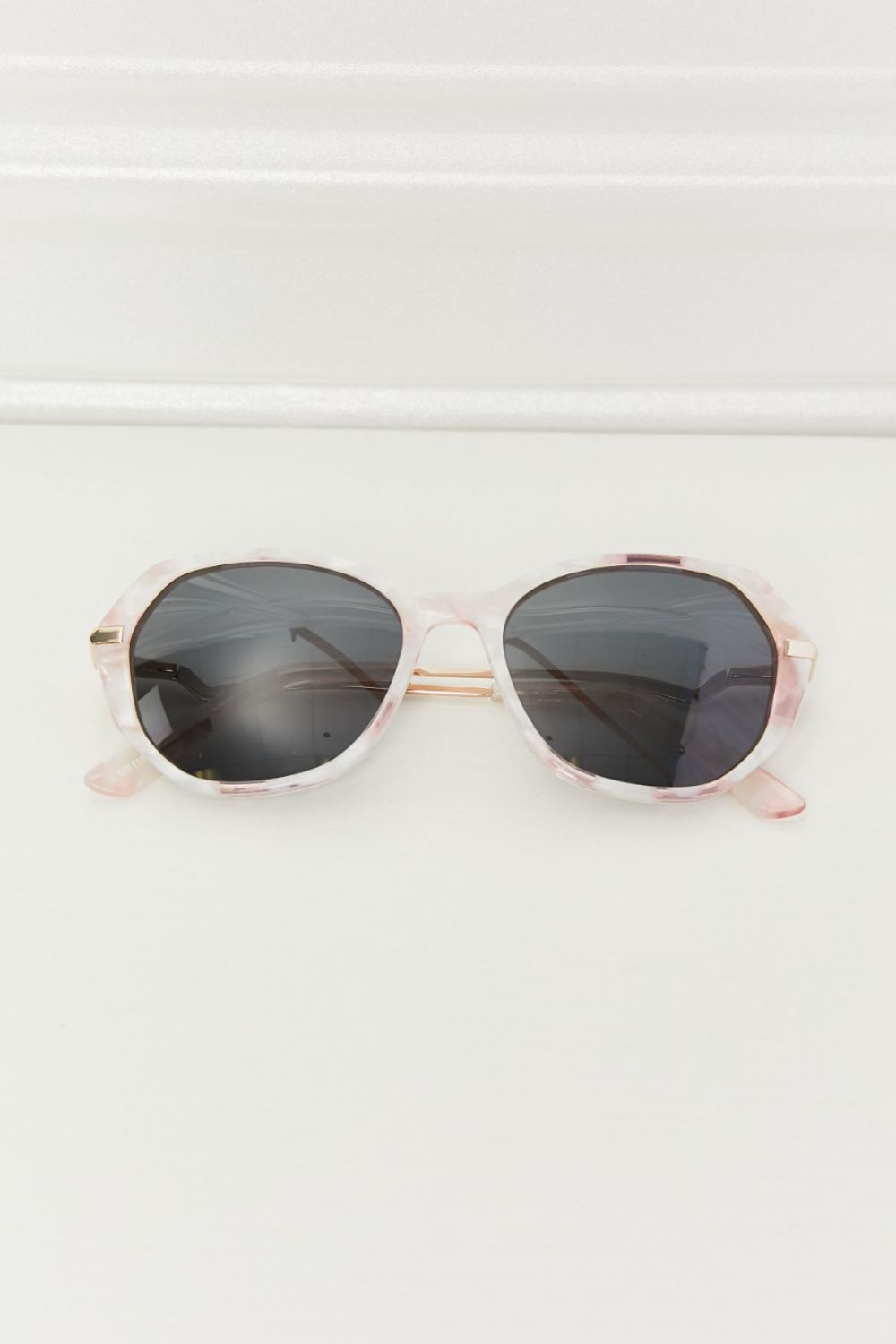 Honeybee Mumford's Glam TAC Polarization Lens Sunglasses