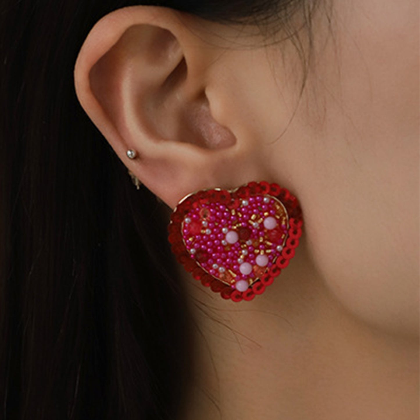 honeybee Mumford's Sequin Heart Inlaid Bead Alloy Earrings