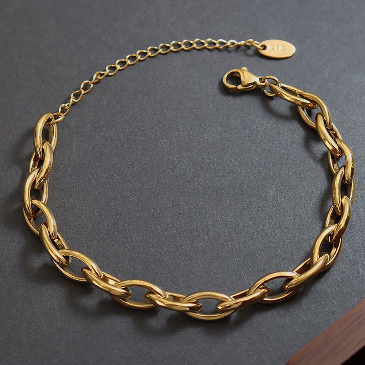 honeybee Mumford's Chain Bracelet