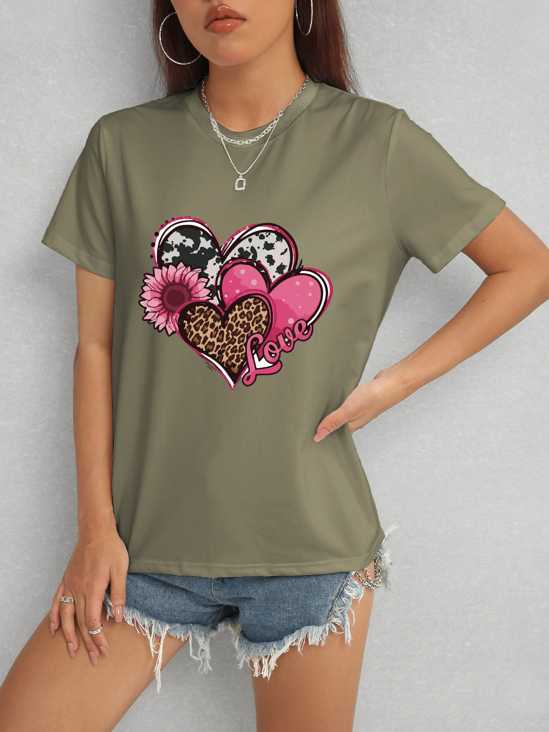 Honeybee Mumford's Heart Round Neck Short Sleeve T-Shirt