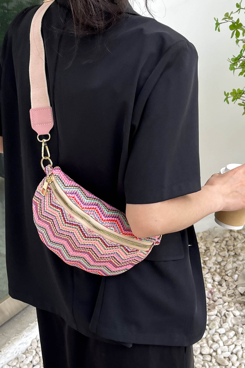 honeybee Mumford's Chevron Straw Sling Bag