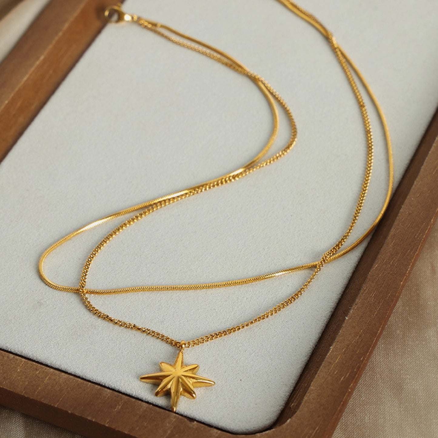 Honeybee Mumford's Star Pendant Double-Layered Necklace