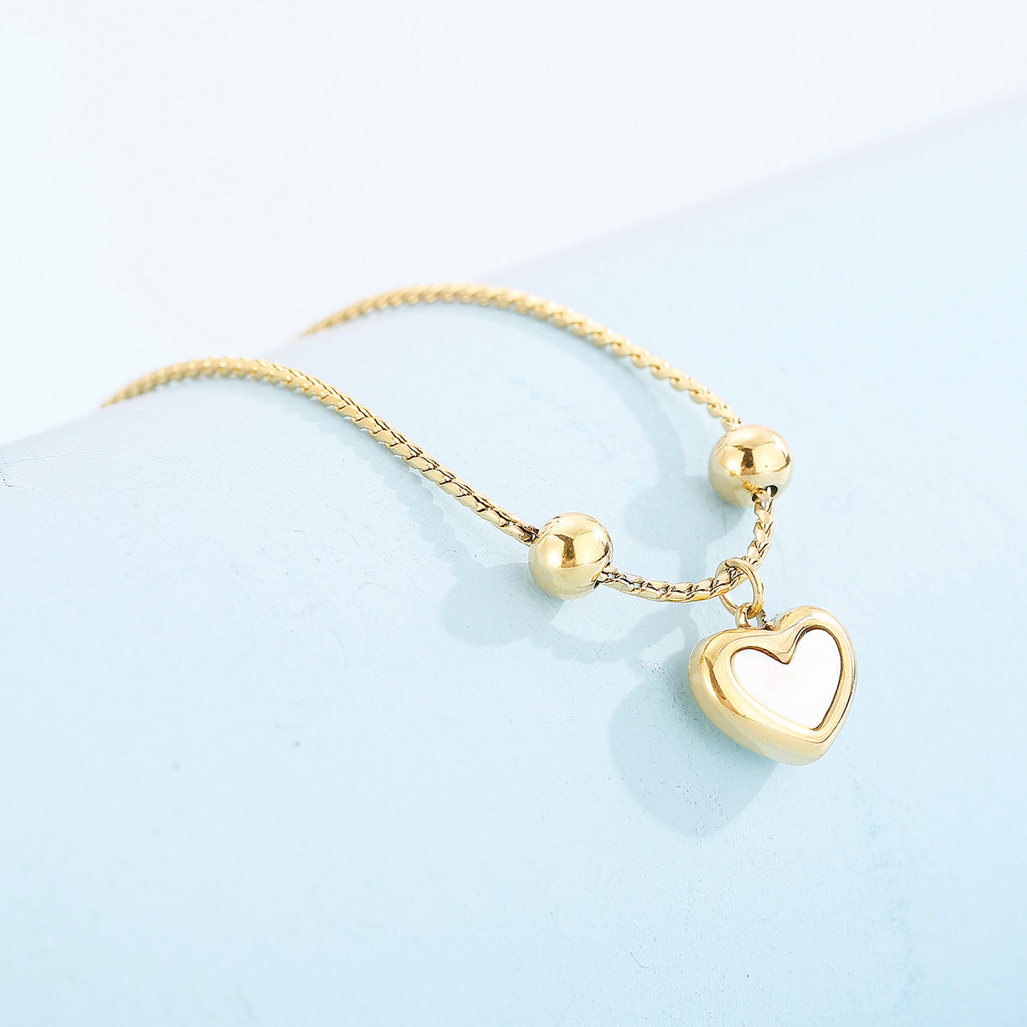 Honeybee Mumford's Mother-Of-Pearl Heart Pendant Bracelet