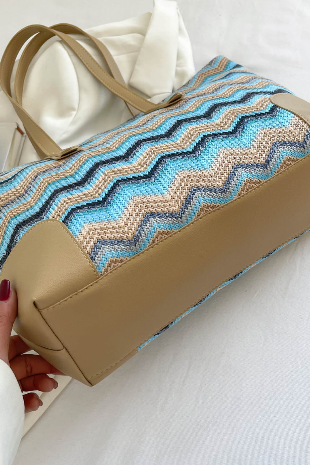 Honeybee Mumford's Chevron Straw Tote Bag