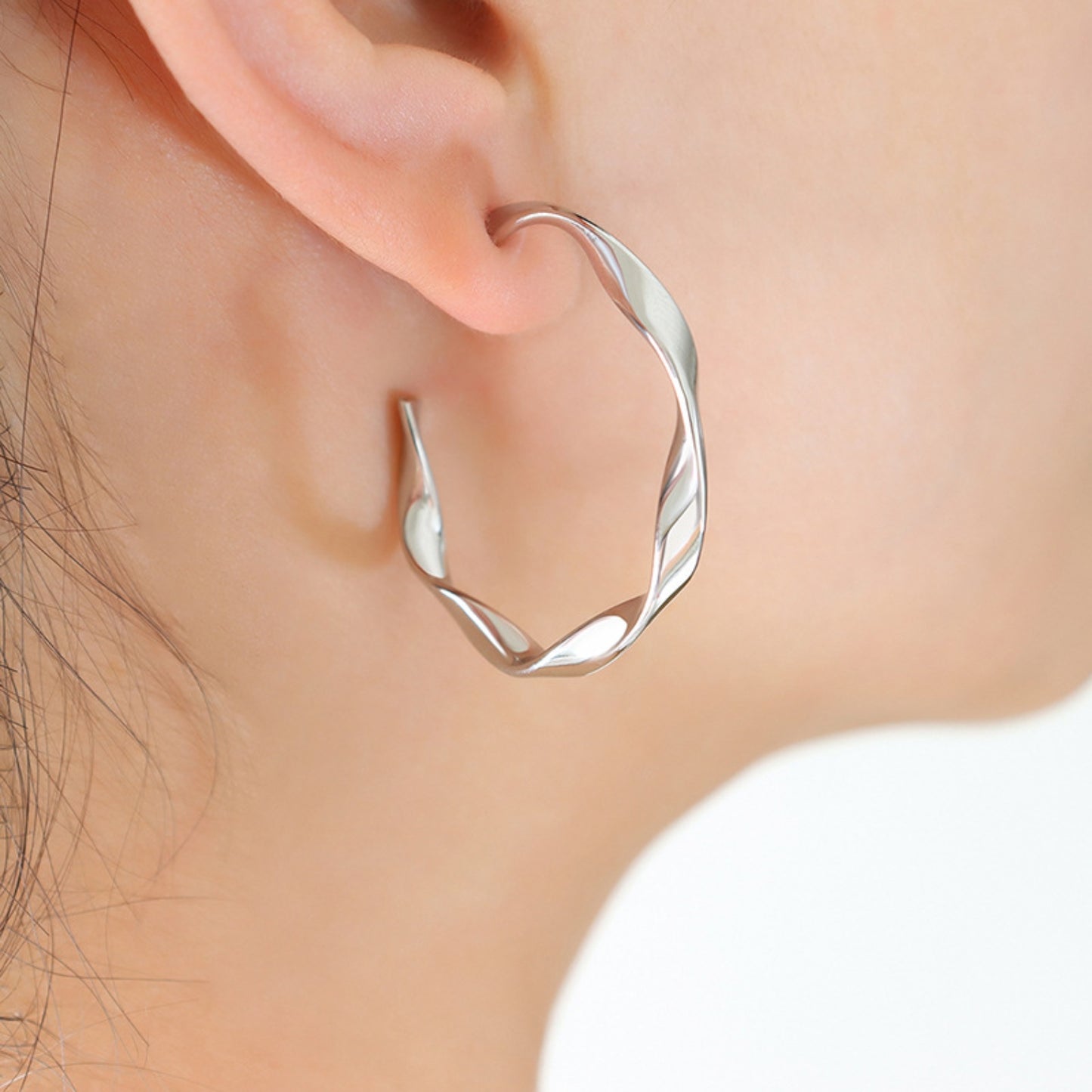 honeybee Mumford's C-Hoop Earrings