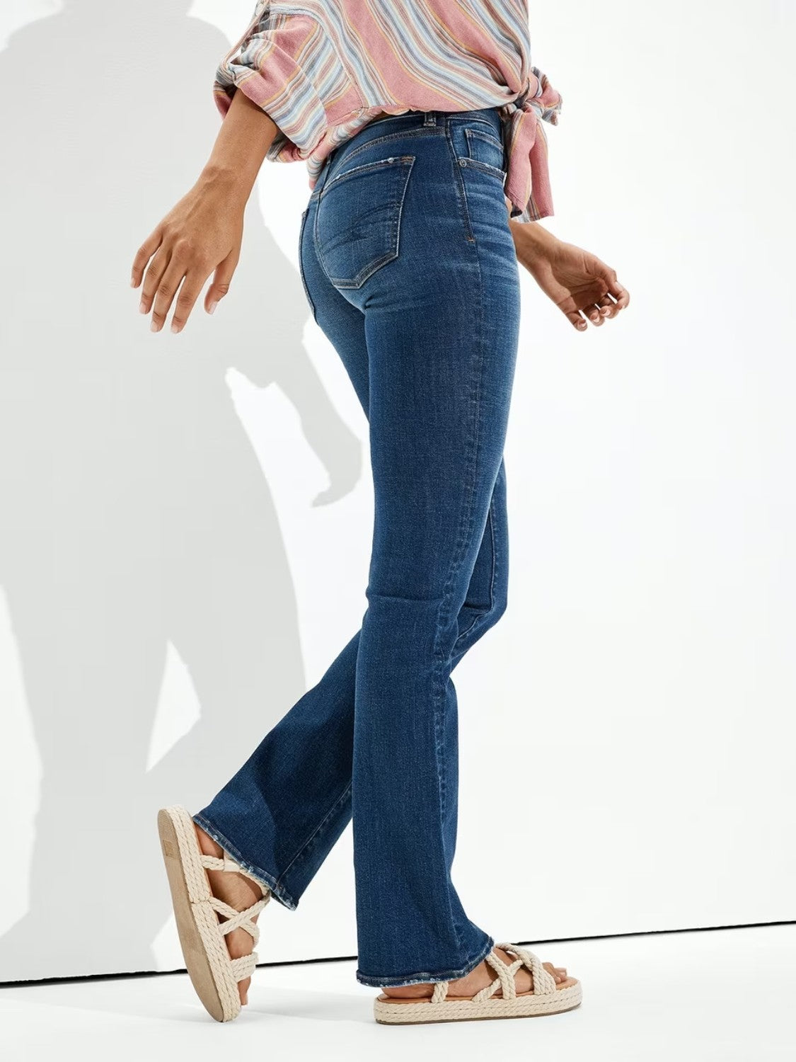 Honeybee Mumford's Buttoned Straight Jeans with Pockets