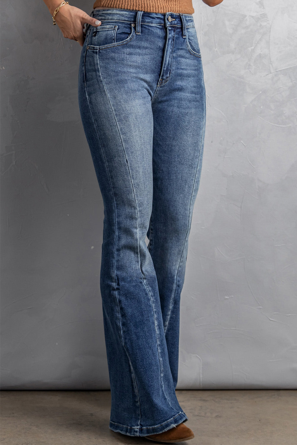 Honeybee Mumford's High Waist Flare Jeans with Pockets