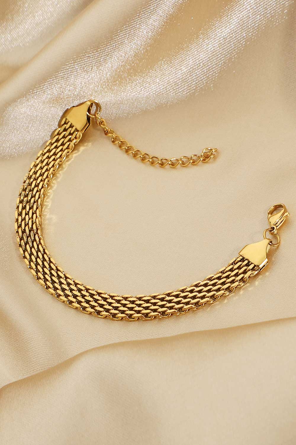 honeybee Mumford's 18K Gold-Plated Wide Chain Bracelet